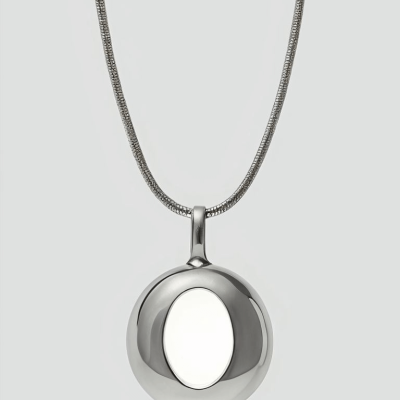 AI Necklace